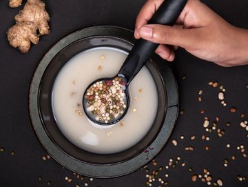 Navathaniyam Soup